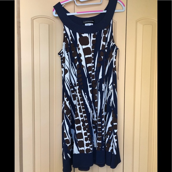 Donna Morgan Dresses & Skirts - Bombing Blue Dress